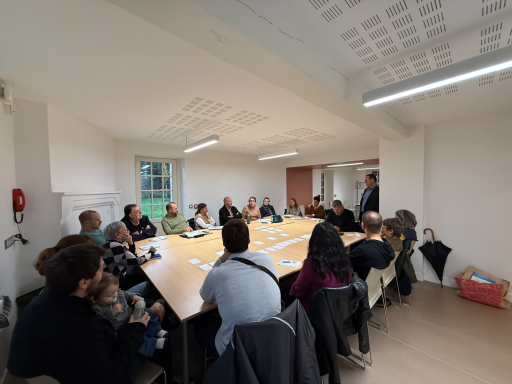 Réunion programmatique en petit groupe